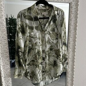 Anthropologie Pilcro Manel Villalonga Romy Floral Relaxed Button Down Shirt